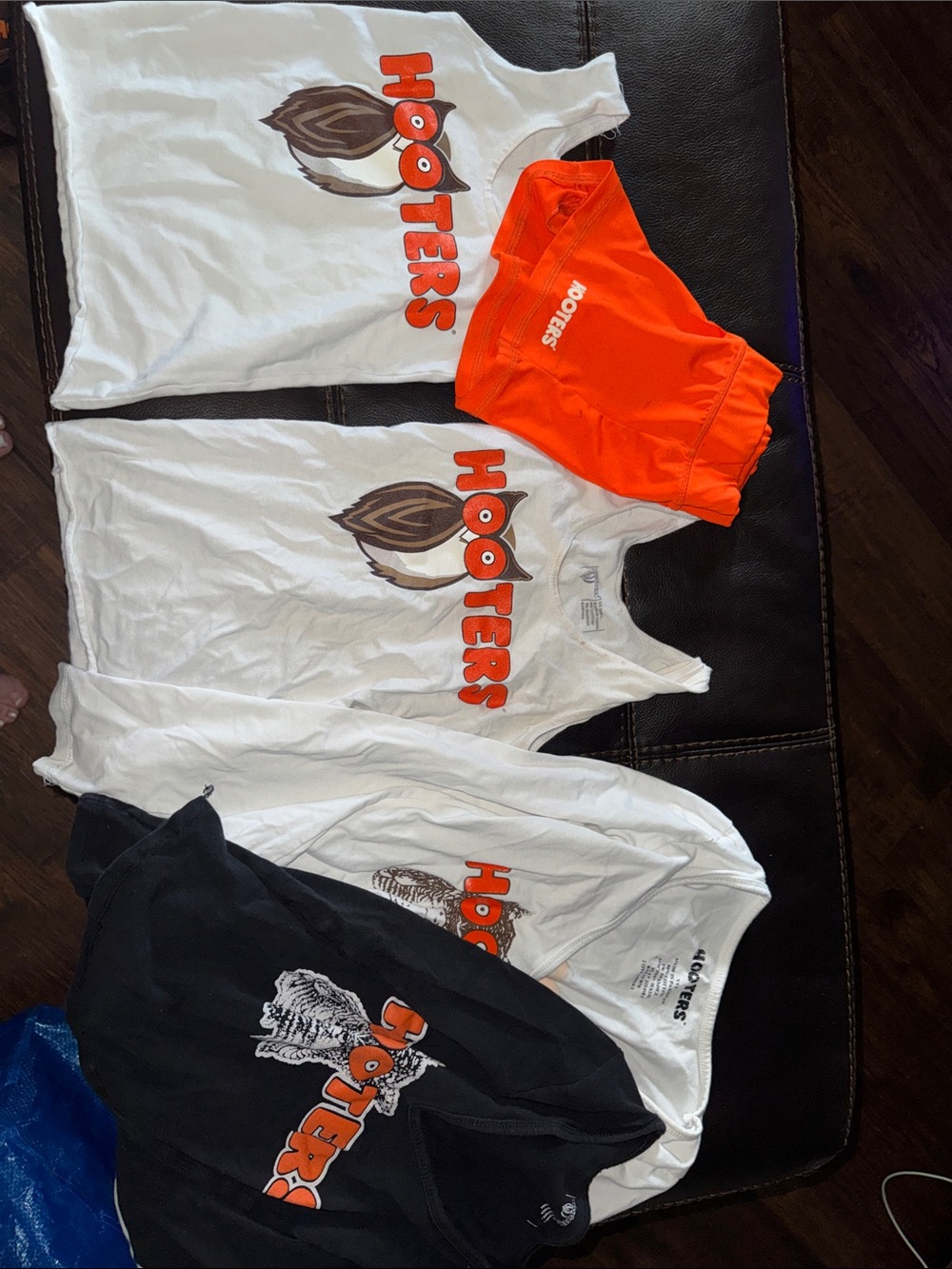 2 XXS tanks, 2 XXS LS Tee, 1 XXXS short
